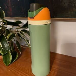 Owala FreeSip SS, 24-oz, Camo Cool
